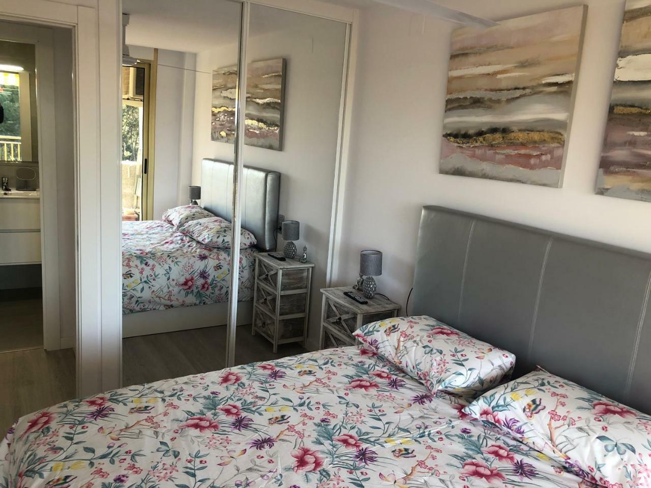 סאלו La Moderna Apartament מראה חיצוני תמונה